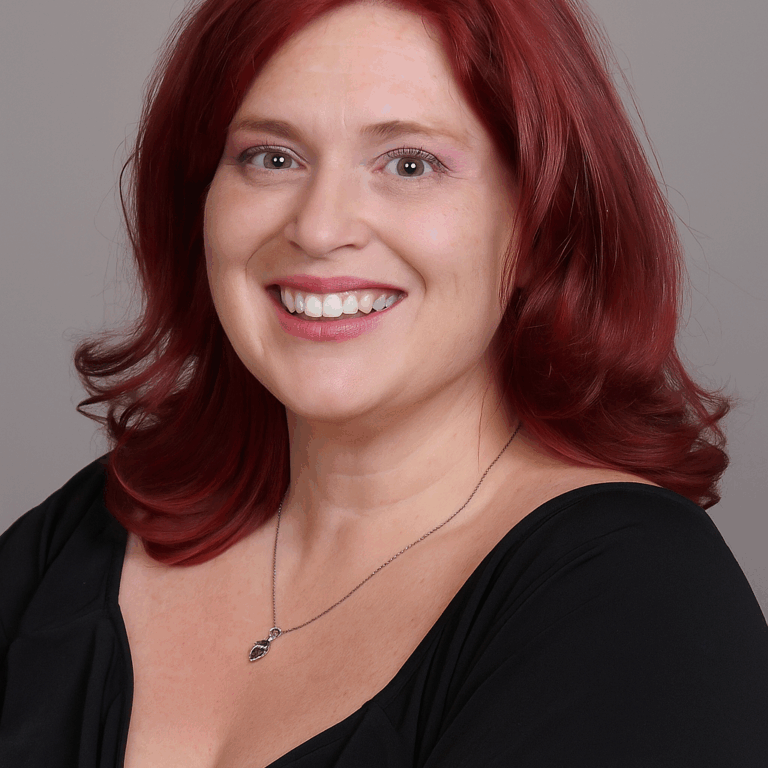 Chelsea Headshot